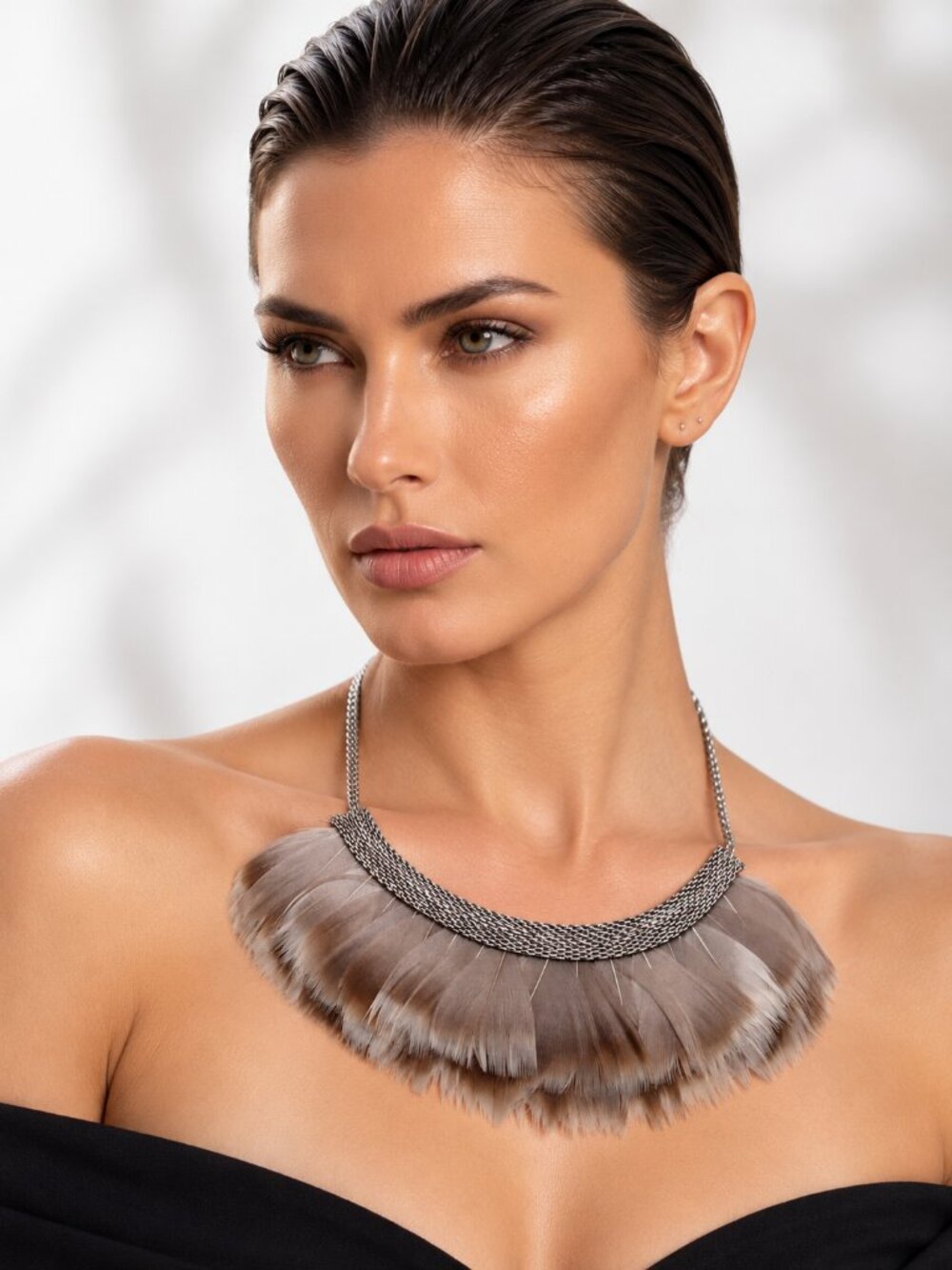 Serefina Urban Vintage Mesh Feather Bib Statement Necklace NWT